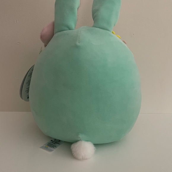 Squishmallow NWT Hello Kitty 8”, GREAT CHRISTMAS GIFT FOR HELLO KITTY FANS! - Picture 3 of 8